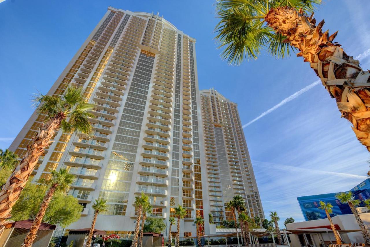 Strip & Sphere View! Privately Owned Condo Hotel-The Signature At Mgm Las Vegas Kültér fotó
